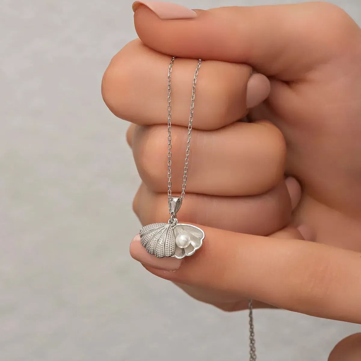 Seashell Locket Necklace with Freshwater Pearl