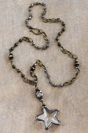 Shooting Star pendant necklace *