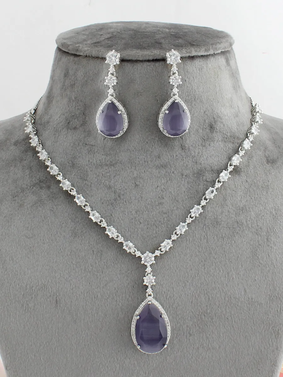 Sofia Pendant Necklace Set