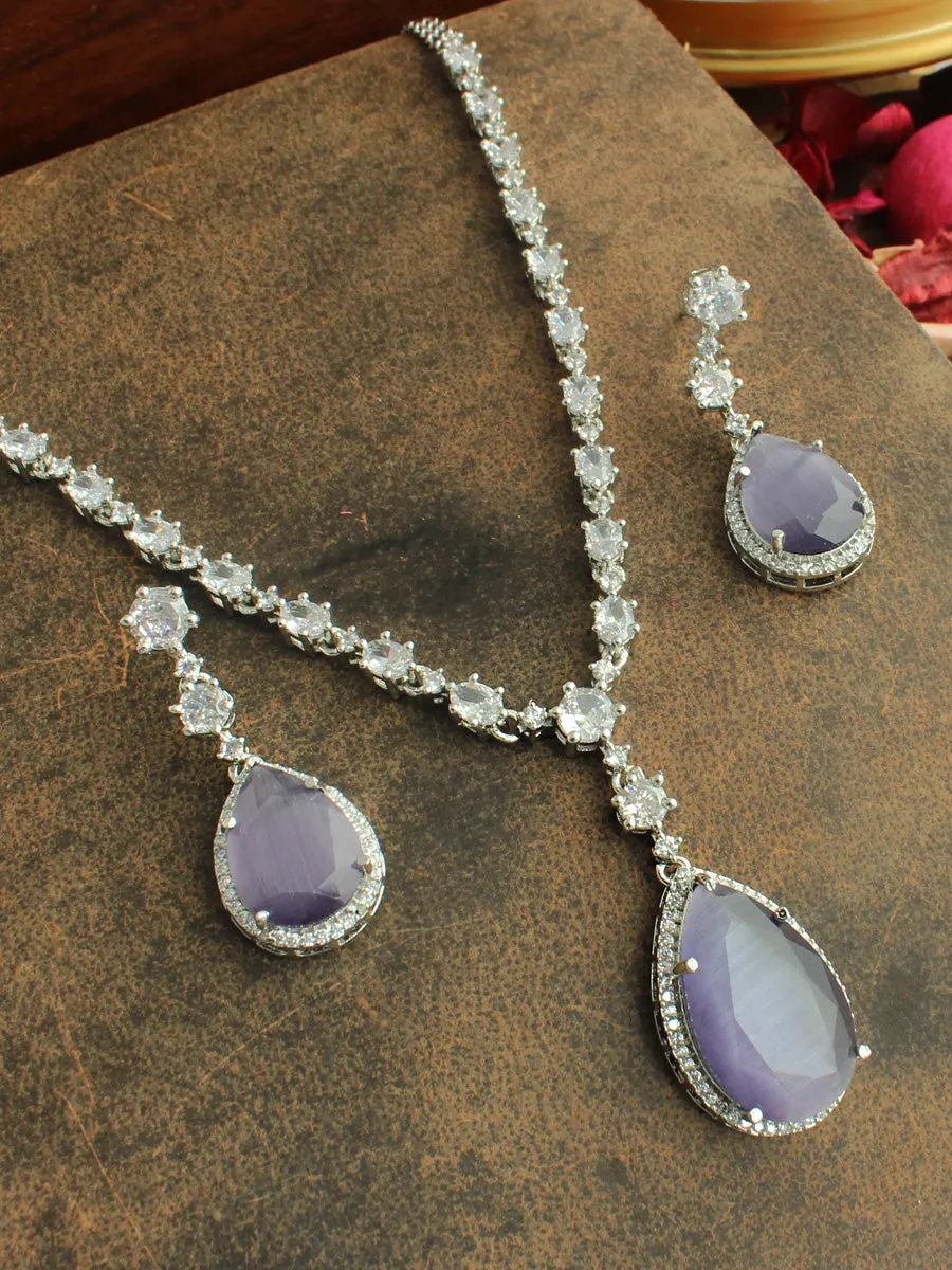 Sofia Pendant Necklace Set