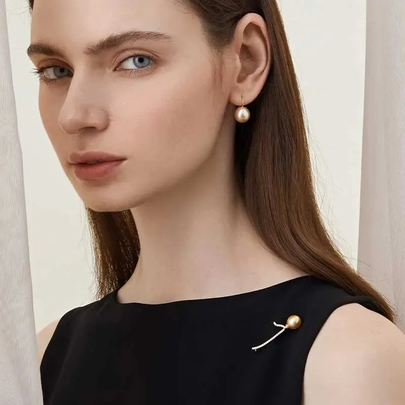 South Sea Golden Pearl 18K Gold Golden Balloon Diamonds Brooch