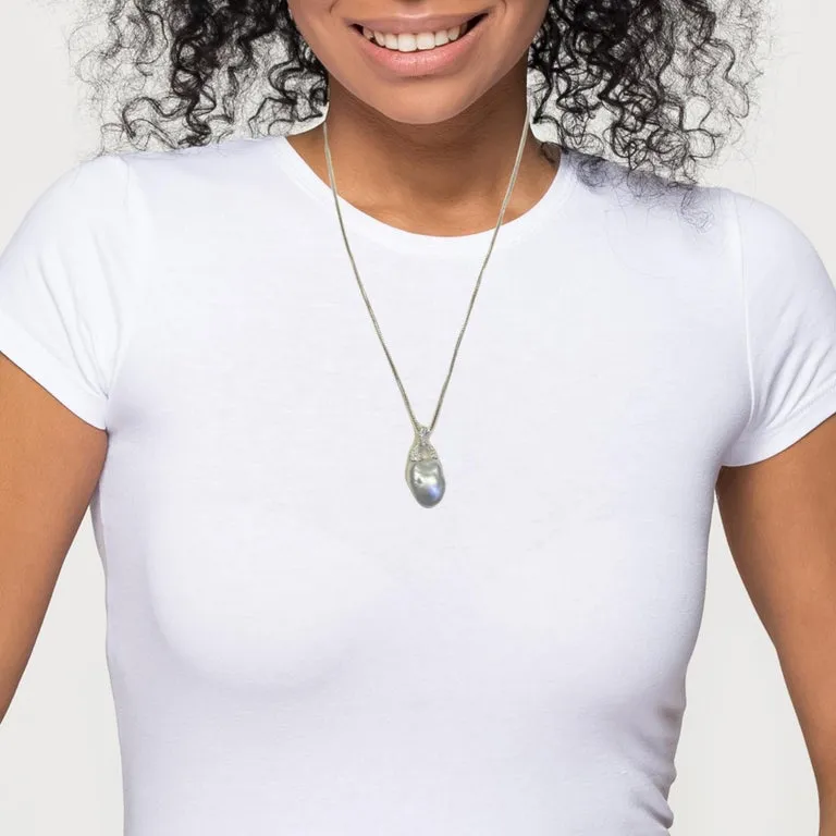 South Sea Pearl and Diamond Pendant Necklace in 18k White Gold