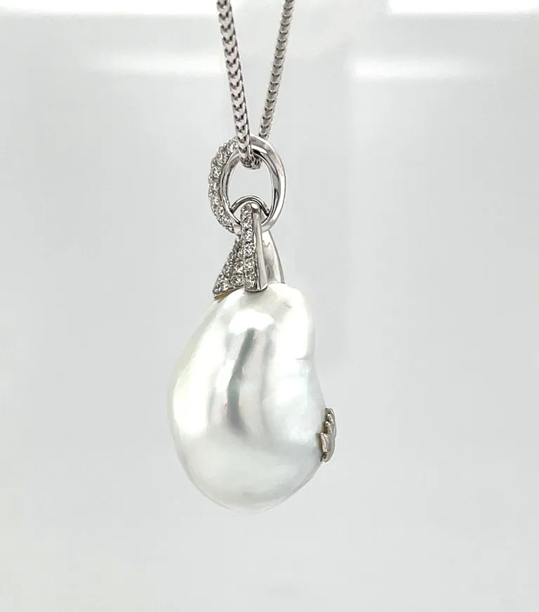 South Sea Pearl and Diamond Pendant Necklace in 18k White Gold
