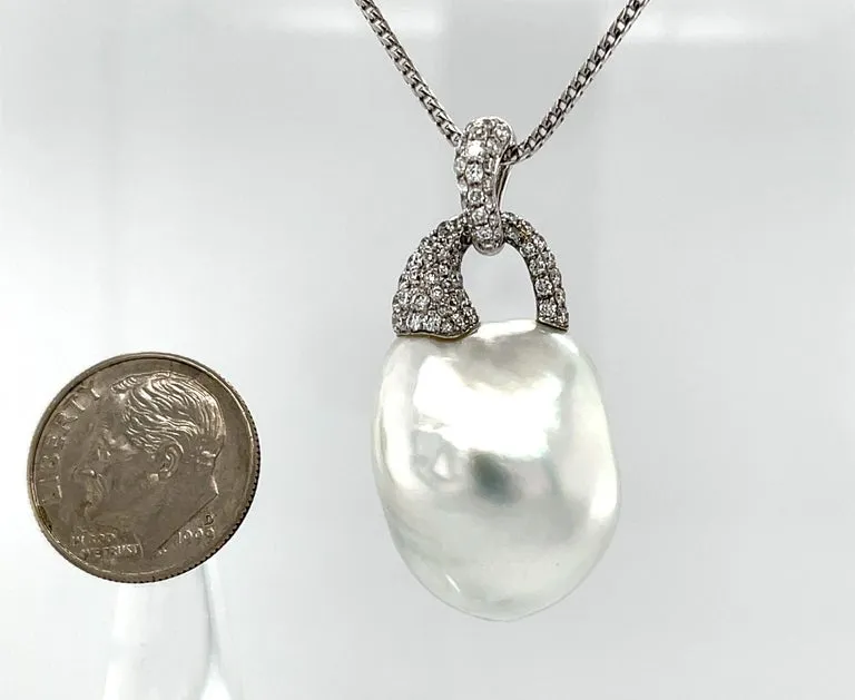 South Sea Pearl and Diamond Pendant Necklace in 18k White Gold