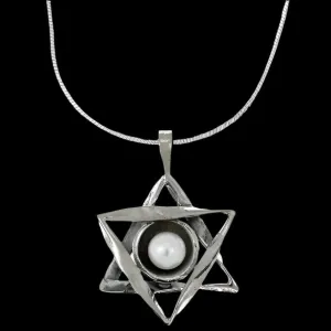 Star of David Necklace , Sterling silver necklace set with a pearl