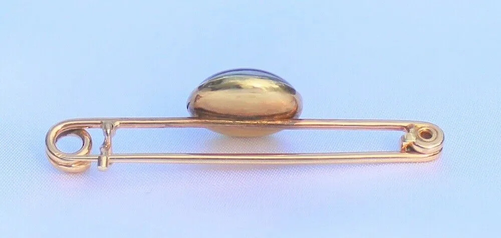 Stock or Bar Pin Reverse Intaglio Medallion 14 kt Yellow Gold With Original Box