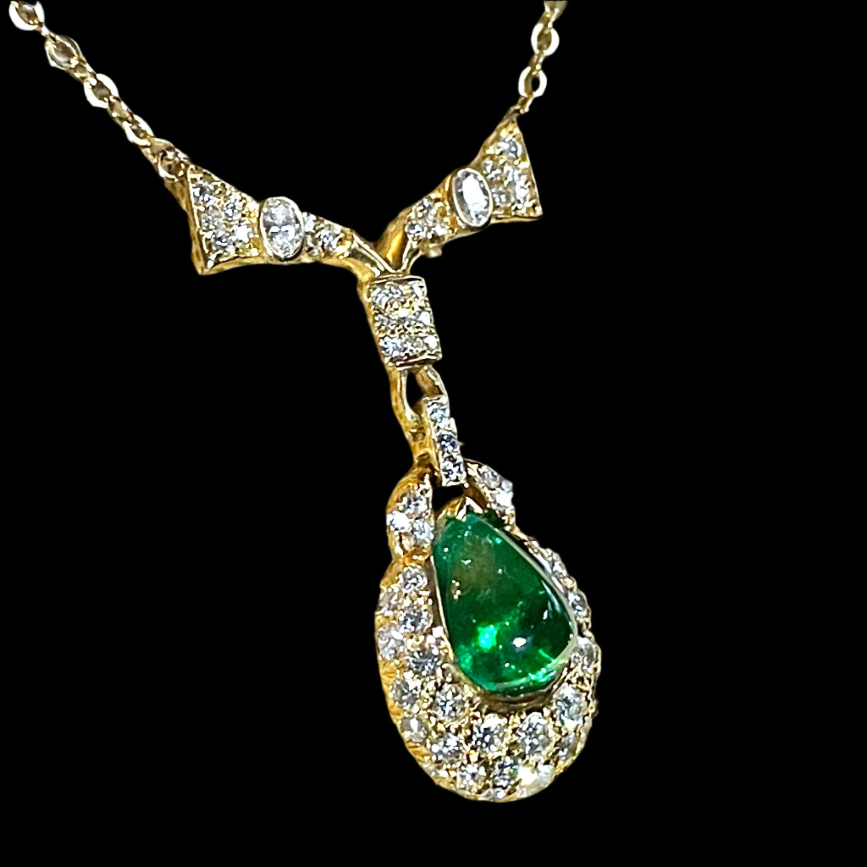 Super Clearance, Must Sell 5.56 ct. Natural Emerald and Diamond Necklace