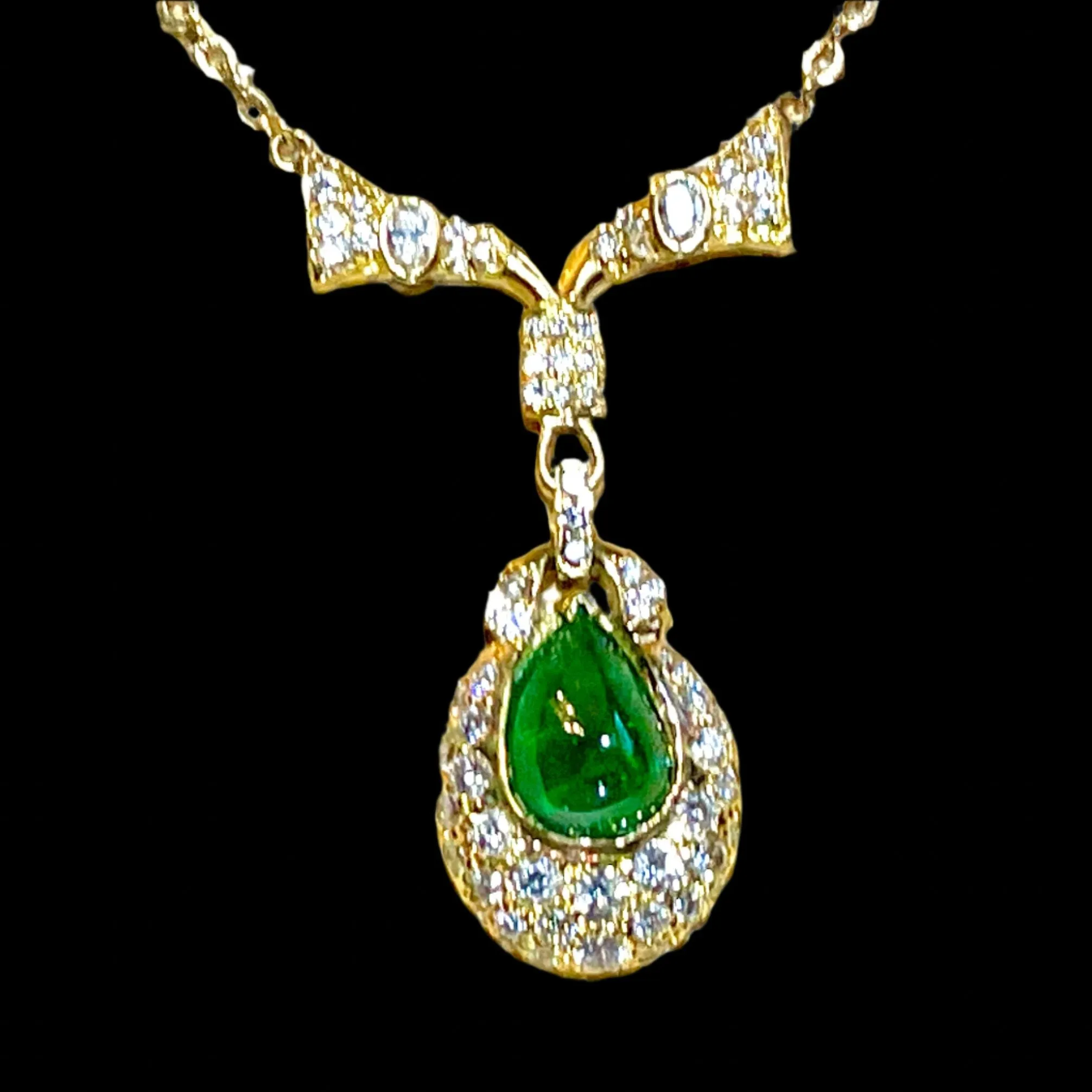 Super Clearance, Must Sell 5.56 ct. Natural Emerald and Diamond Necklace