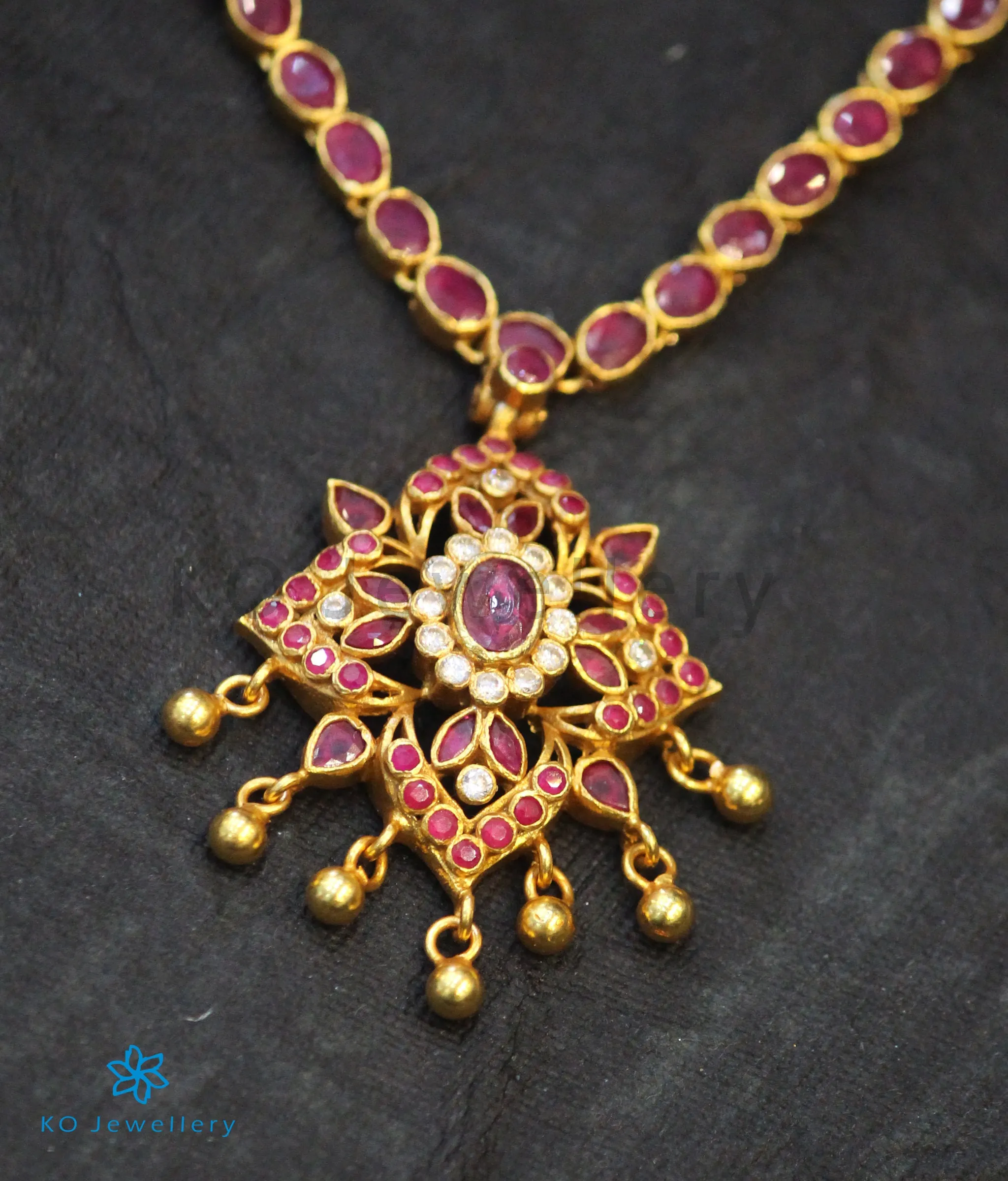 The Poojita Silver Kempu Necklace