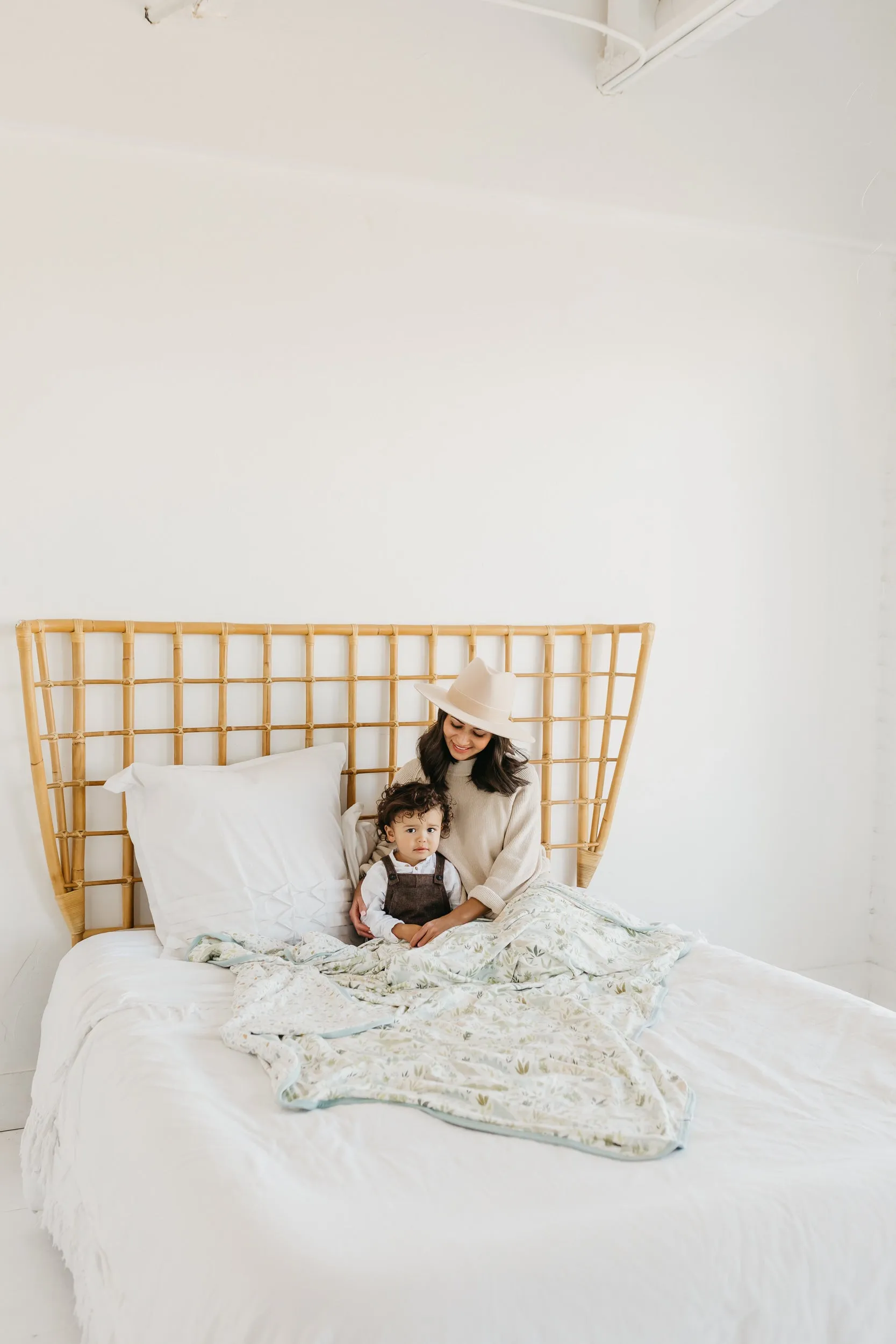 Three-Layer Jumbo Quilt - Rex