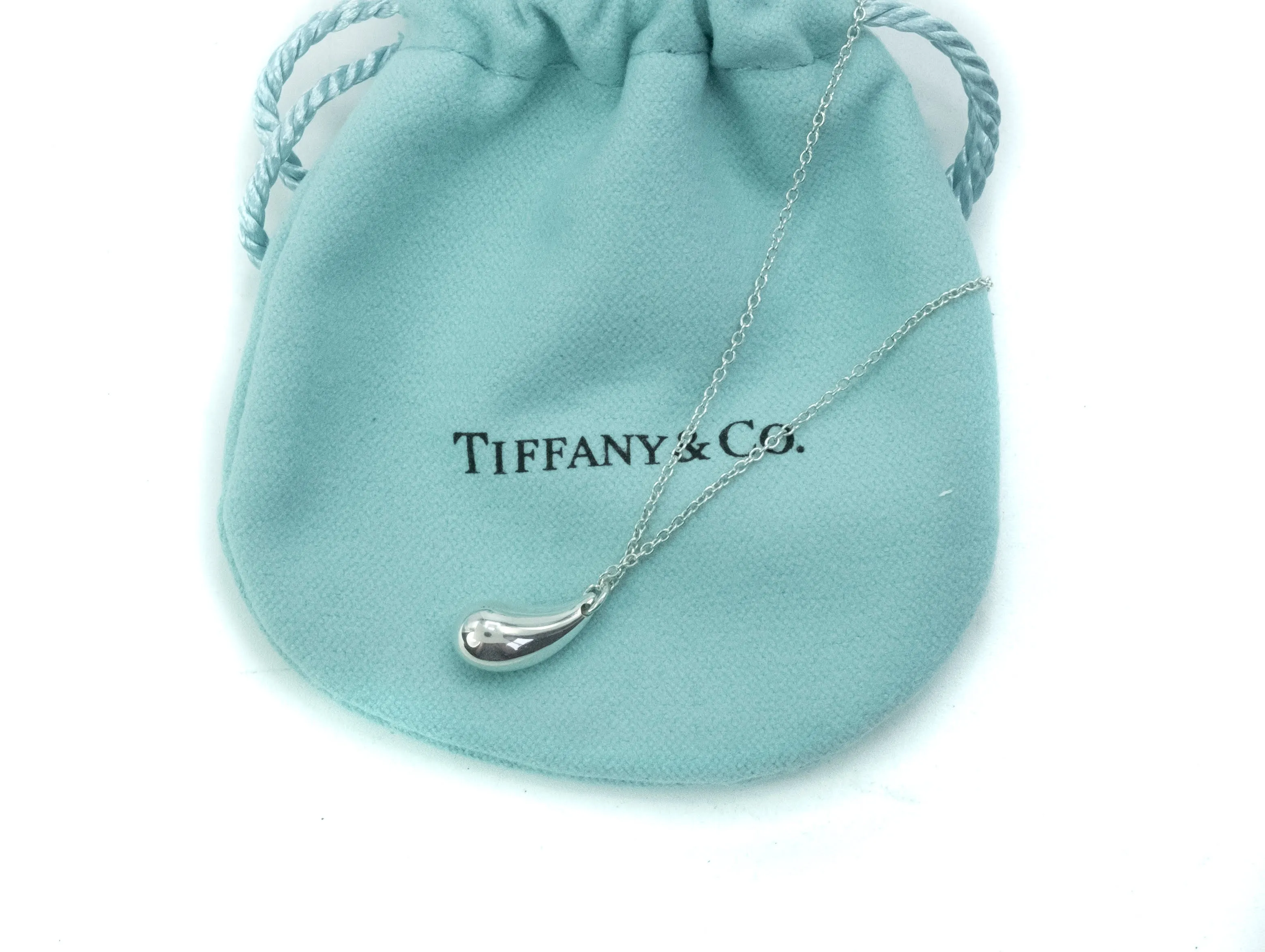 Tiffany & Co Elsa Peretti Teardrop 12mm Sterling Silver Pendant Necklace - 16"