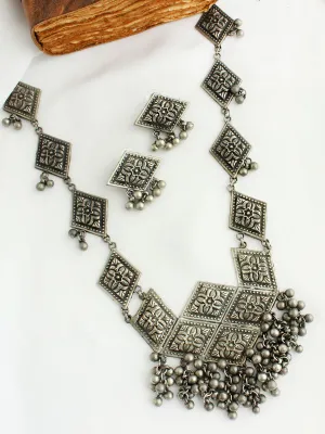 Umang Long Necklace Set