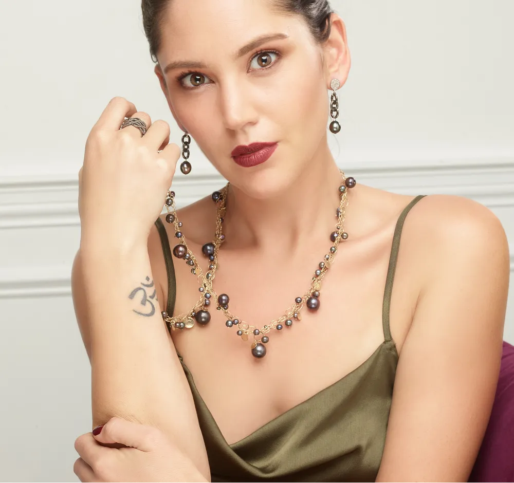 Venus in South Sea Necklace