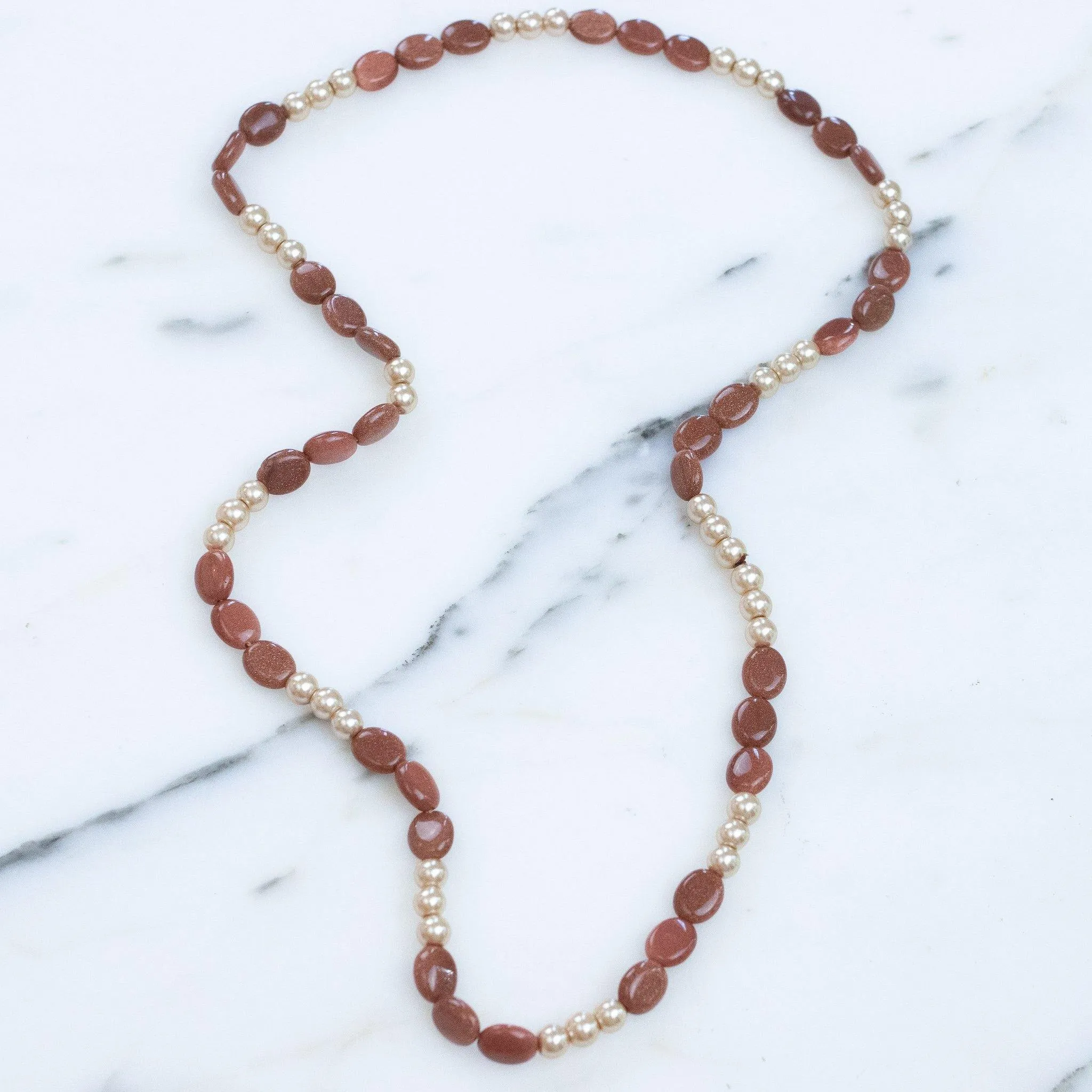Vintage 1970s Goldstone and Faux Pearl Necklace