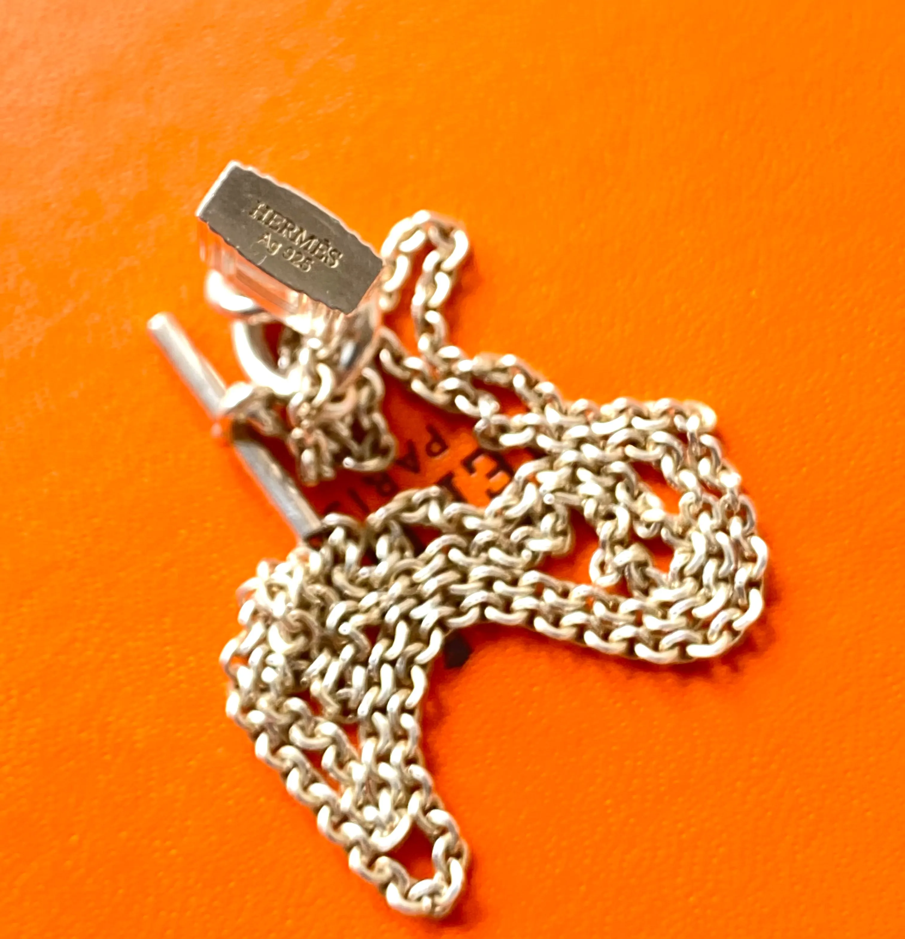Vintage HERMES silver chain necklace with padlock key charm. Classic 925 silver jewelry piece from Hermes. 050601ya1