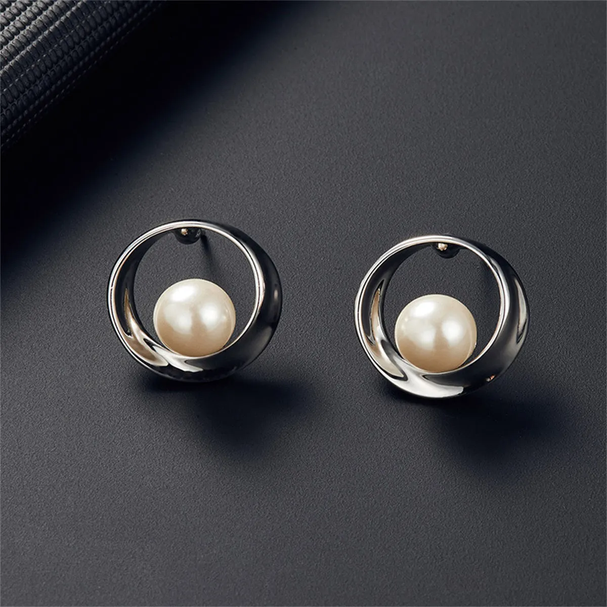 White Pearl & Silver-Plated Stud Earrings & Pendant Necklace