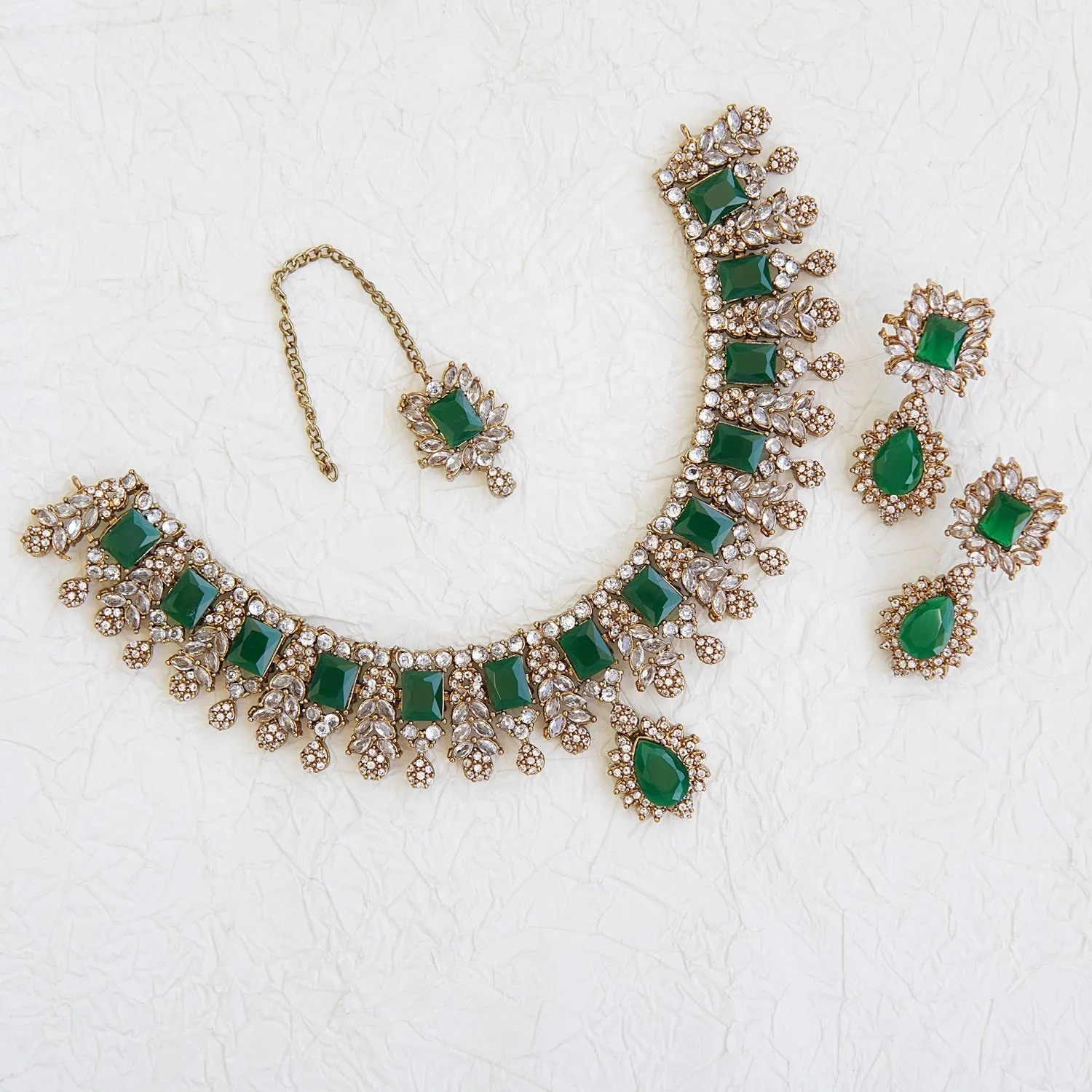 Zirconia Zevar Necklace Set